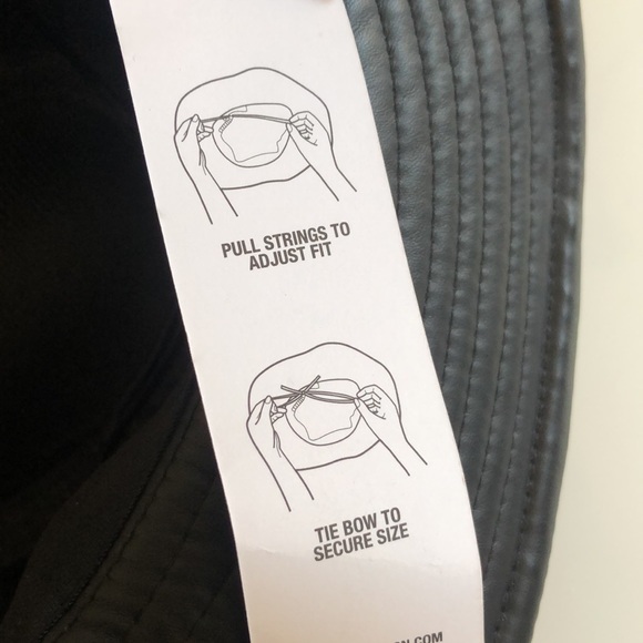 Black Adjustable Hat - Picture 4 of 4